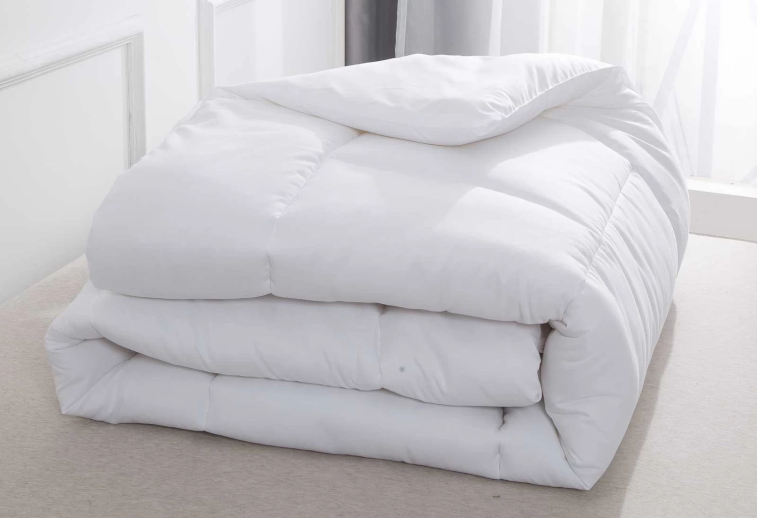 King Size Machine Washable All Seasons Quilt 4 King Size Machine Washable All Seasons Quilt - Image 2